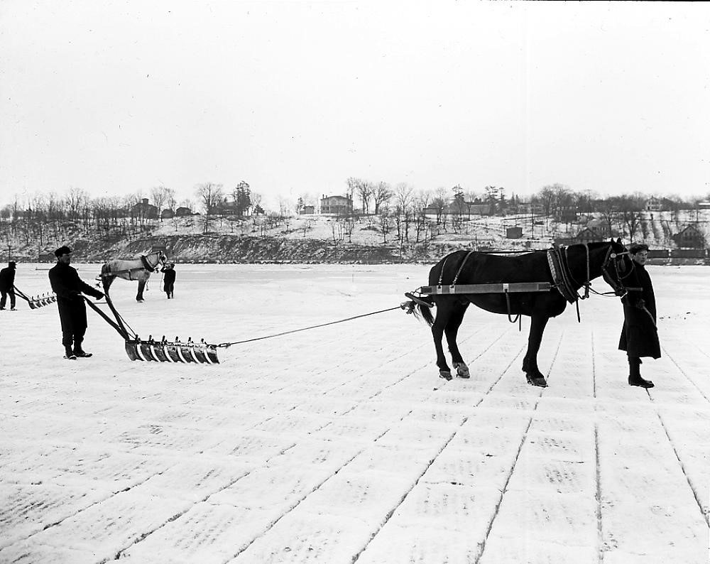 Ice cutting rig on the frozen Hudson River near Catskill, circa 1912. Photo: New York State Archives, #A3045-78_830